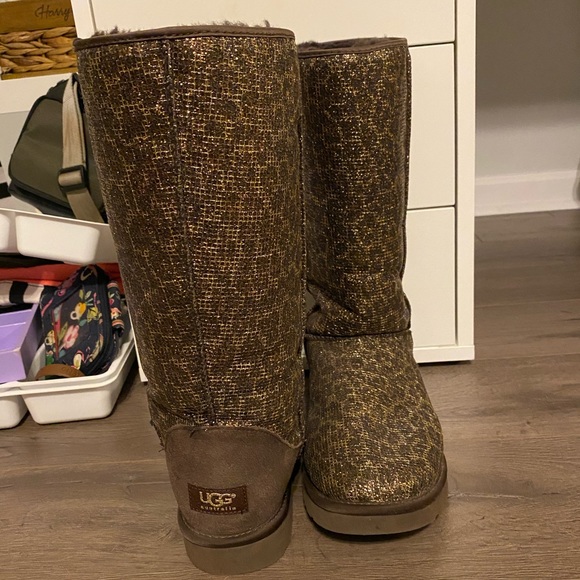 Cheetah Print UGG boots - Picture 1 of 4
